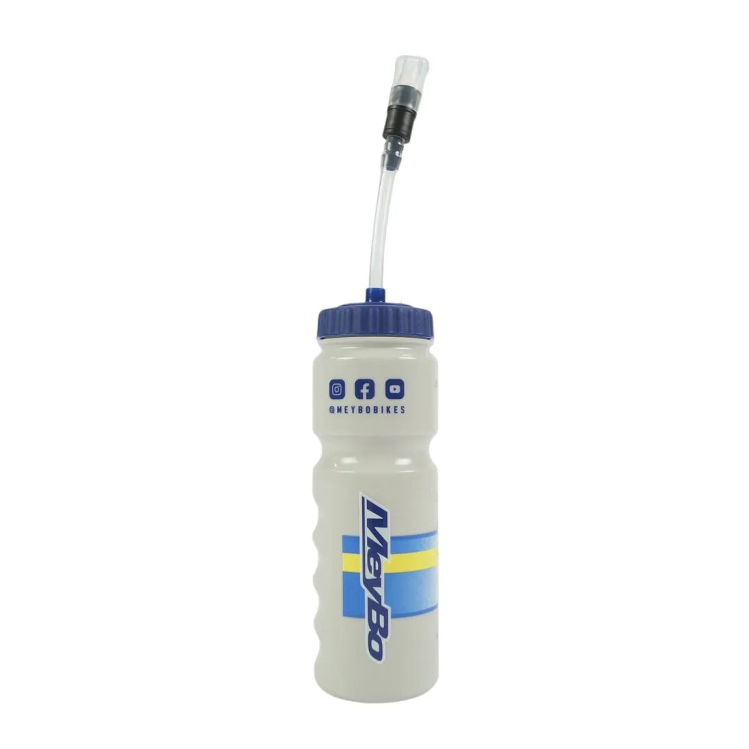 Straw Drink Bottle 700ml