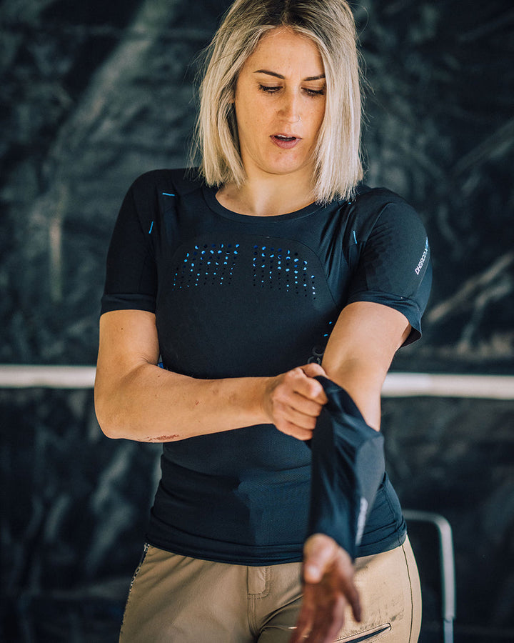 DHARCO WOMENS SHORT SLEEVE BODY ARMOUR